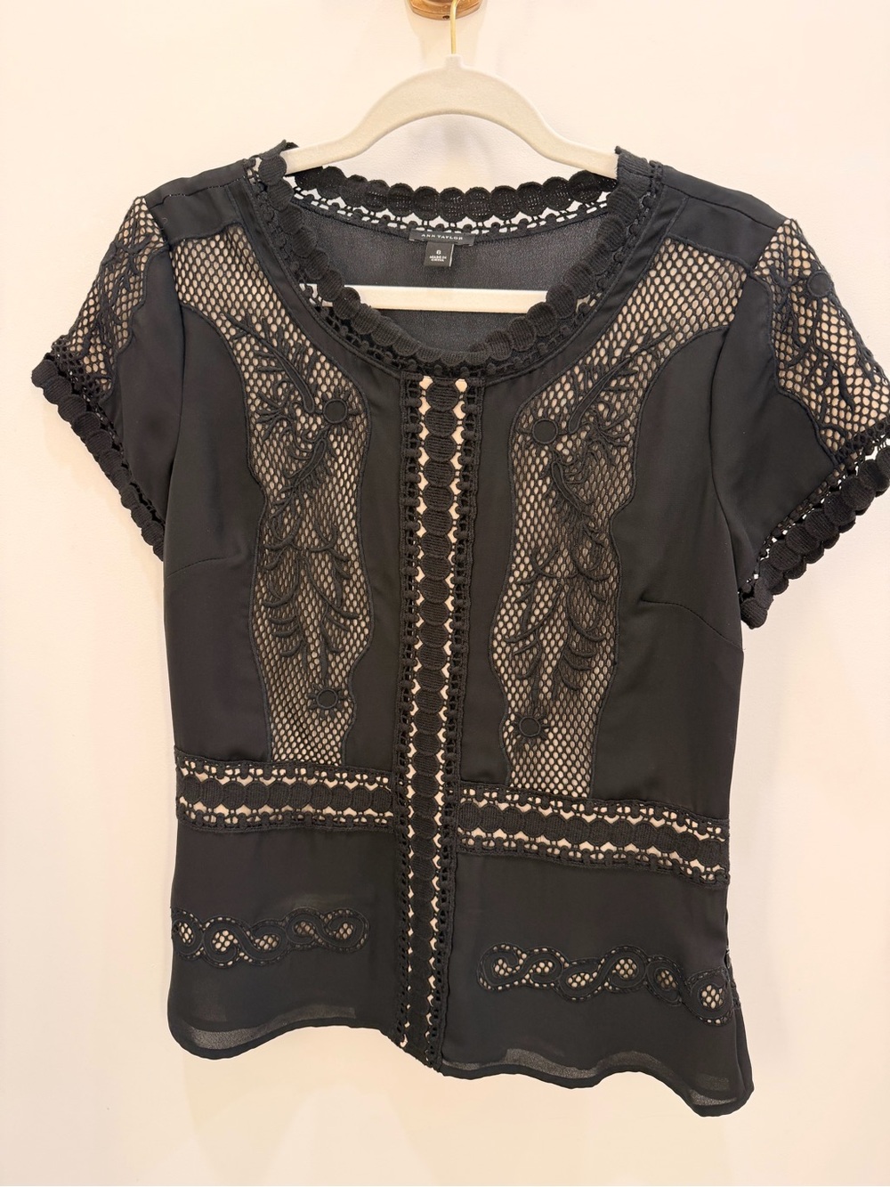 Ann Taylor Black Lace & Mesh Short Sleeve Blouse